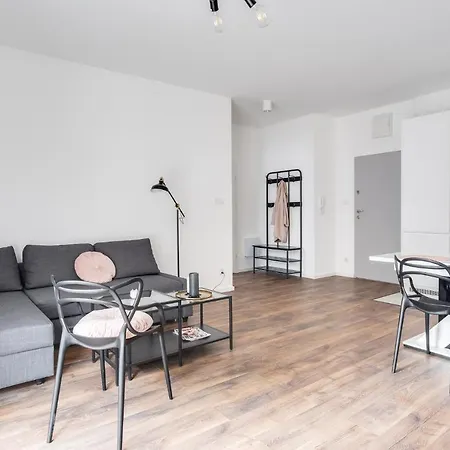 Chwaliszewo Z Balkonem - Free Parking דירה