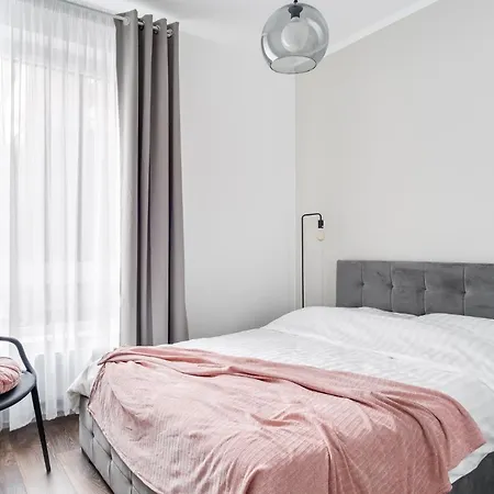 Chwaliszewo Z Balkonem - Free Parking Apartman